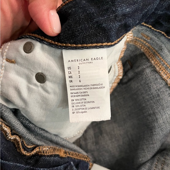 American Eagle Tomgirl Shortie Shorts - Picture 3 of 4